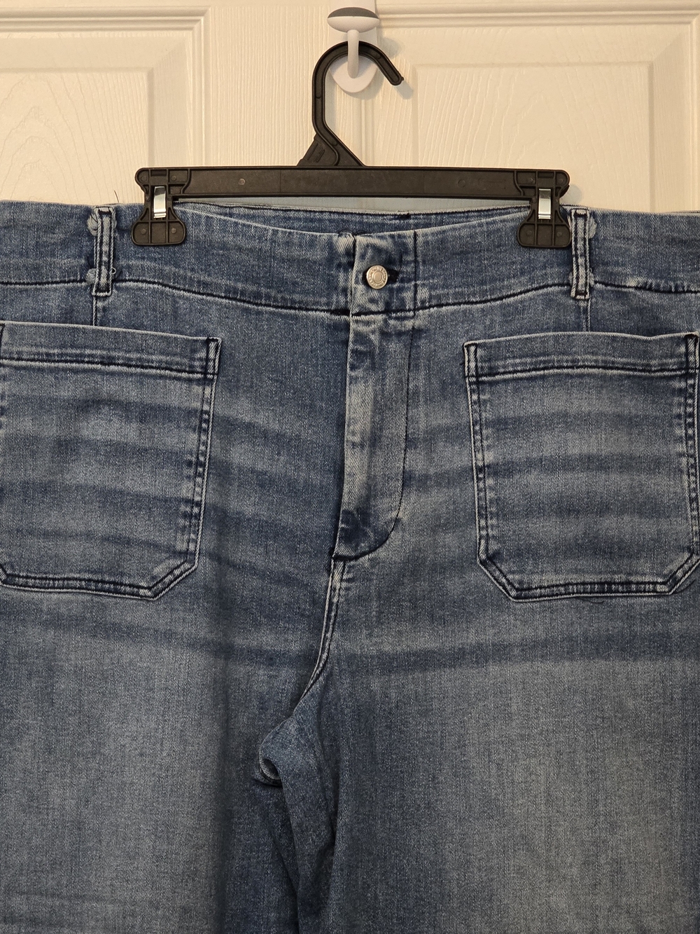 Women’s Blue Denim Capri Jeans with Sequin Ombre - Picture 3 of 7